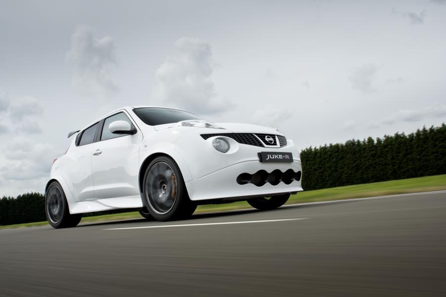  Nissan Juke-R No.001 2012 года  (фото 11 из 13)